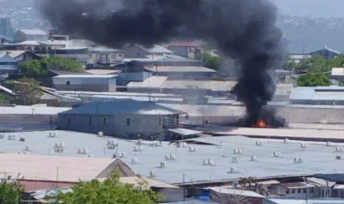 İrəvanda bazar yanır - VİDEO