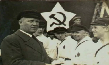 Begemot dərisindən qamçı ilə döyüldü – Hitler şəxsi düşmənini necə öldürüb?