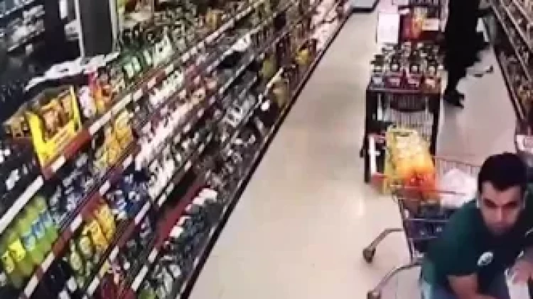 Türkiyədə baş verən güclü zəlzələdən təşviş dolu kadrlar - ANBAAN VİDEO