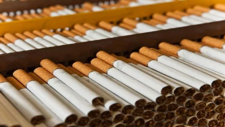 Bakıda marketlərdən 3 minlik tütün məmulatı oğurlandı