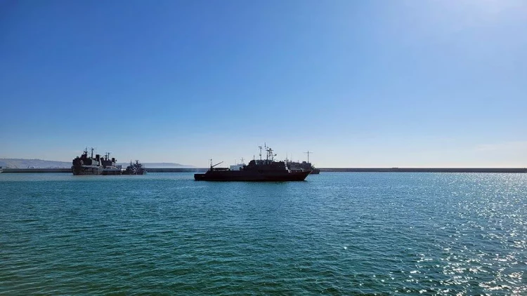 Xəzərdə “düşmən” hədəfləri məhv edildi - VİDEO - FOTO