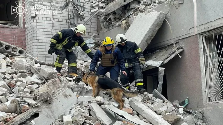 Çerniqovda ölənlərin sayı 18-ə çatıb, 77 nəfər yaralandı - FOTOlar