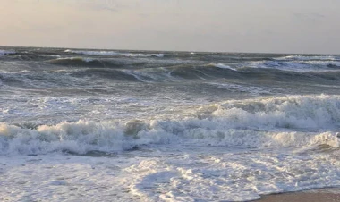 Xəzər dənizində süni adalar yaradılır - VİDEO