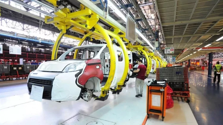 Türkiyənin Fransaya avtomobil sənayesi məhsulları ixracı azalıb