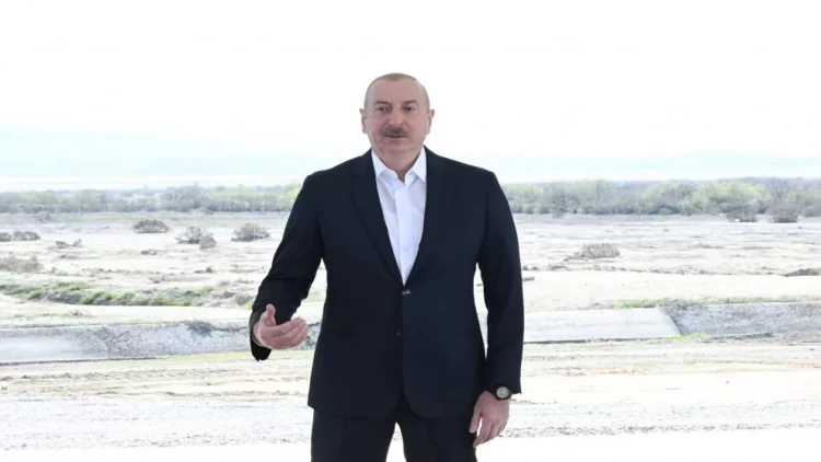 İlham Əliyev: Hər şeyi planlı şəkildə edirik ki, hər qarış torpaqdan maksimum səmərə götürək
