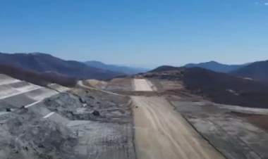 Laçında tikintisi gedən hava limanının SON GÖRÜNTÜLƏRİ - VİDEO