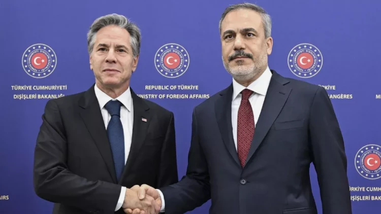 Hakan Fidan Entoni Blinkenlə telefon danışığı aparıb