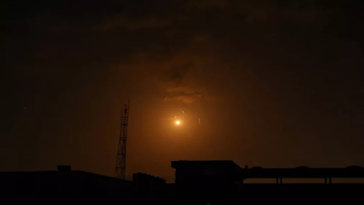 İsrailə hücum zamanı 7 yaşlı qız ağır xəsarət aldı - Yaralılar var