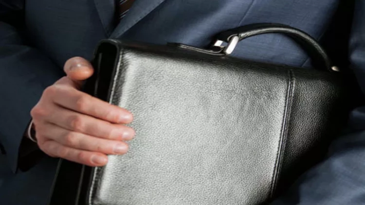 KİV: Almaniyalı diplomatların ailələri İranı tərk edir