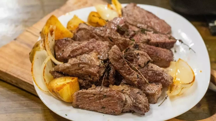 Süni ət təbii ətdən daha sağlamdır?