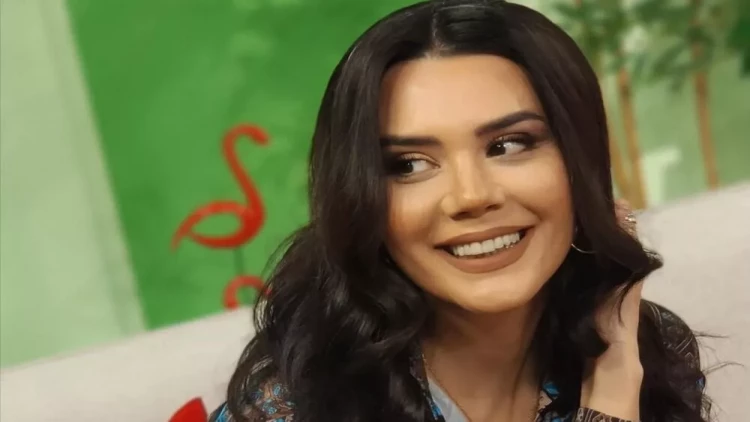 Oksananın uşaqlıq FOTOsu