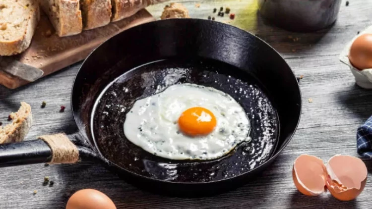 Yumurta bişirəndə sirkə əlavə edin – Çox dadlı olacaq