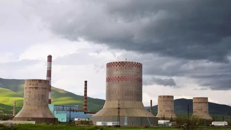 Ermənistanda elektrik stansiyasında yanğın olub