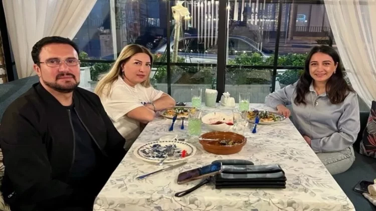 Nadir gəlini ilə bayram süfrəsində - FOTO