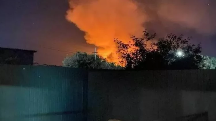 İsrail Xan Yunisdə HƏMAS-ın silah anbarını məhv etdi