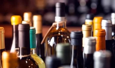 Azərbaycanda alkoqollu içki idxalçılarına və istehsalçılarına yeni tələblər qoyulur