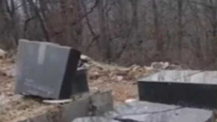 Ermənilərin dağıtdığı Dədə Şəmşirin məzarının - Görüntüləri