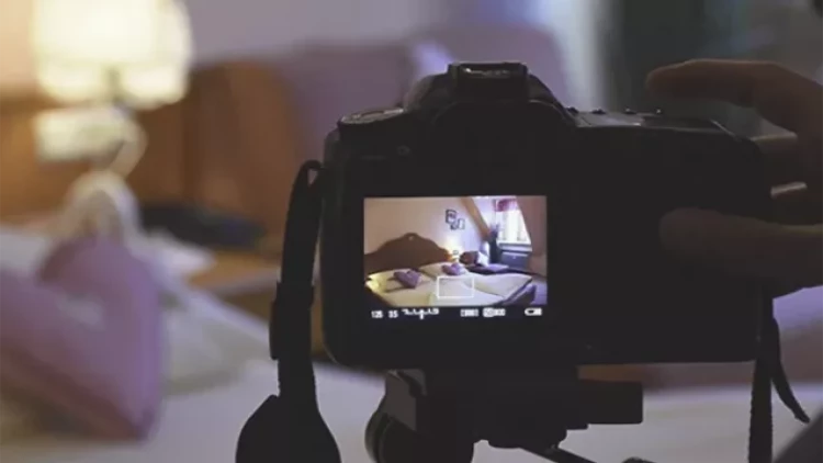 Bakıda kişini intim videoya çəkib şantaj edən 4 nəfər tutuldu - FOTO