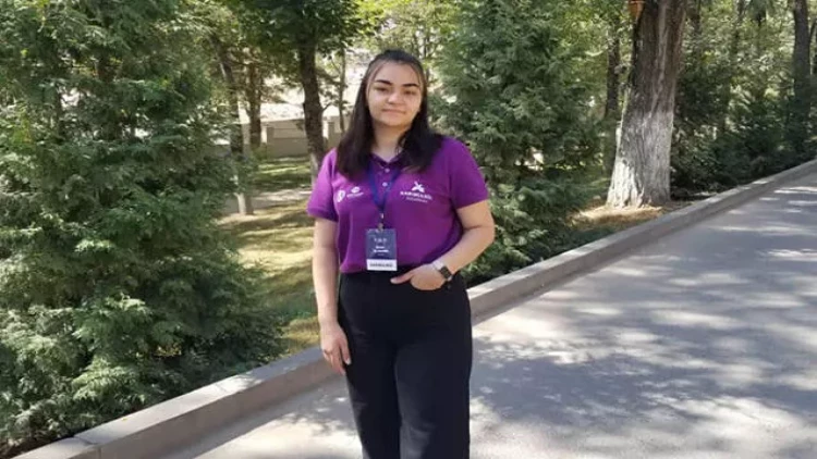 Şəhid qızı imtahanda yüksək bal topladı - FOTO