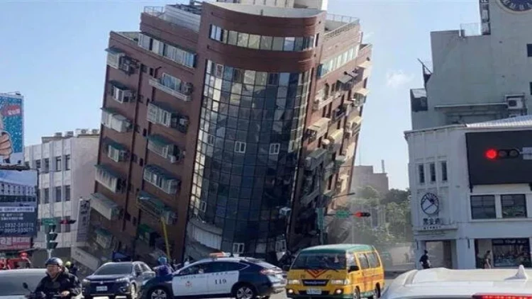 25 ilin ən güclü zəlzələsinə sakinlərin reaksiyası - VİDEO