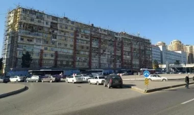 Bu binadan Rəsulzadənin sözləri niyə silindi? - FOTO