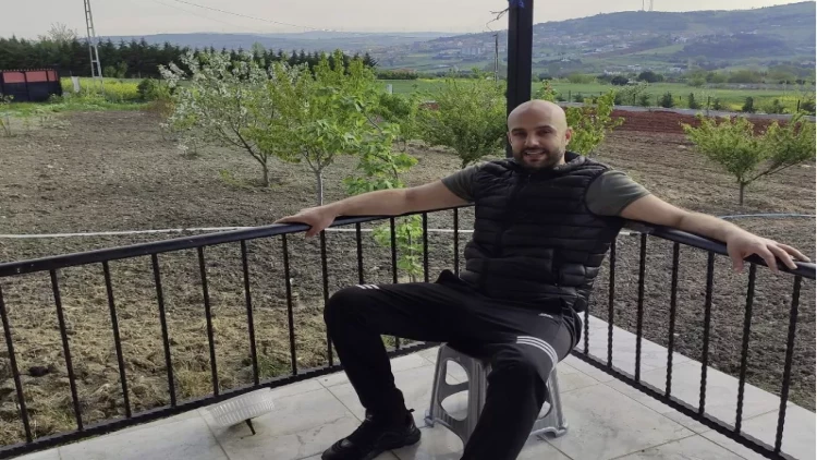 Körpə qızının qətlində şübhəli bilinən atanın FOTOları