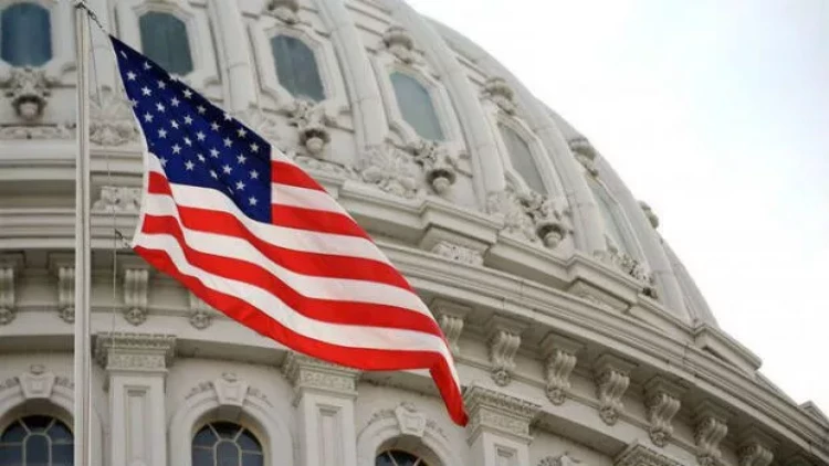 Konqresdə süni intellekt qadağan edildi