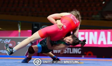 Elnurə Məmmədova: “Lisenziya turnirində bütün rəqiblərə qalib gəlmək mümkündür”