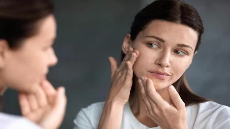 Qadınların stress keçirərkən dəriləri bu maddələri ifraz edir