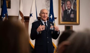 ABŞ ordusu ildə 72 qırıcı alacağına qayıtmağa ümid edir