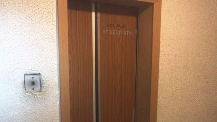 Liftdəki ölümlə əlaqədar vəzifəli şəxs işdən çıxarıldı