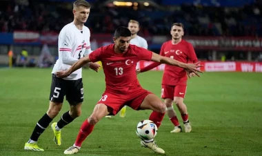 Türkiyə 6 qol buraxaraq uduzdu