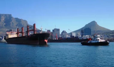 Rusiyadan yola çıxan gəmi Çanaqqala boğazında ilişib qaldı