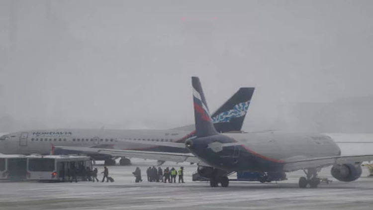 Moskvadan İrəvana uçan təyyarədə bomba həyəcanı - YENİLƏNİB