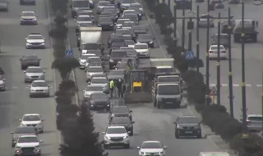 Sürücülərin nəzərinə - Bu yolda təmir gedir