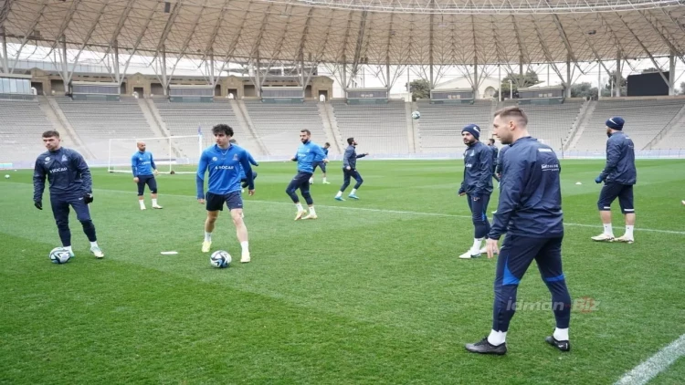 Asiyalılarla 45-ci duel: 18 rəqiblə 18 qələbə