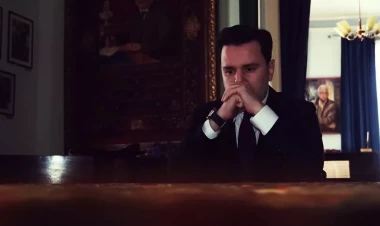 Ramil Qasimov Səməd Vurğunun əziz xatirəsinə klip təqdim etdi - VIDEO