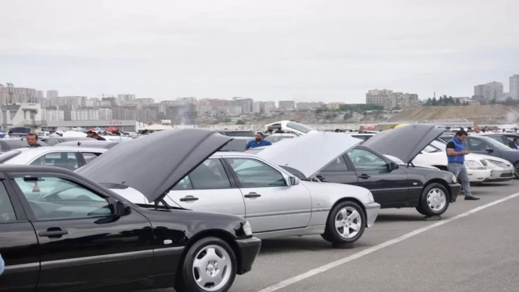 İkinci əl avtomobil alanlar nələrə diqqət etməlidirlər? - FOTO