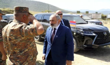 NEWS.ru: “Paşinyan niyə Bakı ilə müharibə anonsunu verib?”