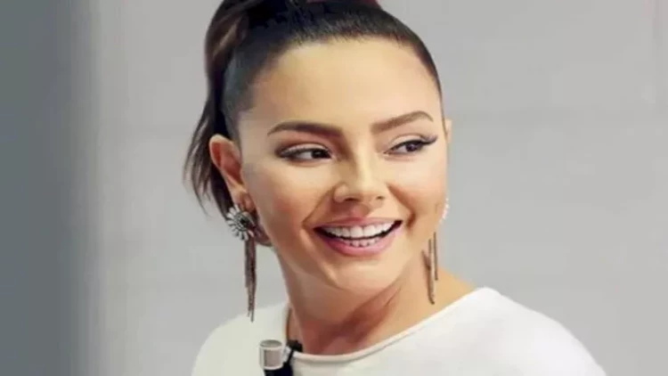 49 yaşlı Ebru hamilədir - FOTOlar