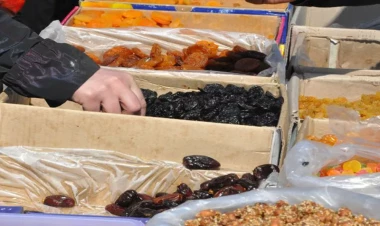 Novruz bayramı öncəsi bazarda vəziyyət necədir? - VİDEO