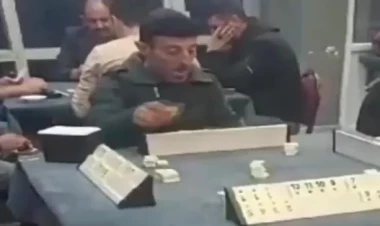 Türk kişinin çayxanadakı bu hərəkəti gündəm oldu - VİDEO