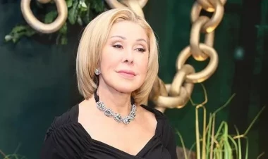 Məşhur müğənni Rusiya vətəndaşlığı aldı