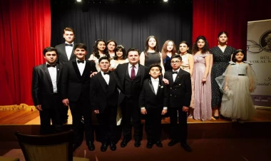 Bülbül Vokal Məktəbinin tələbələrinin ilk hesabat konserti baş tutdu – VİDEO - FOTO
