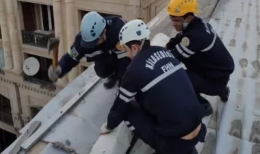 Xətaidə 3 nəfər mənzildə köməksiz vəziyyətdə qaldı