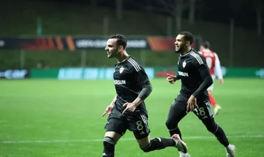 “Kədər və qəzəbdən boğuluram” - Yankoviç - FOTO