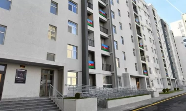 Hərbçilərə yeni mənzillər verildi