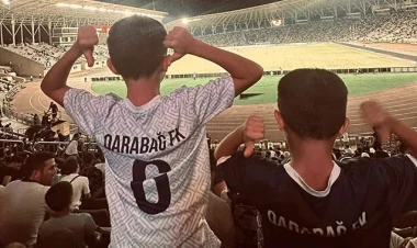 “Qarabağ”ın məğlubiyyətinə ağlayan uşaqlar futbolçu imiş - FOTOlar