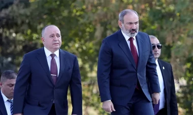 Paşinyan eks-müdafiə naziri ilə yazışmalarını paylaşdı - FOTO