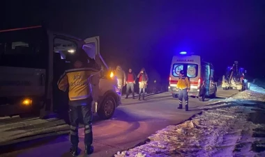 Toydan qayıdanlar qəzaya düşdülər - 18 nəfər ÖLDÜ - Türkiyədə